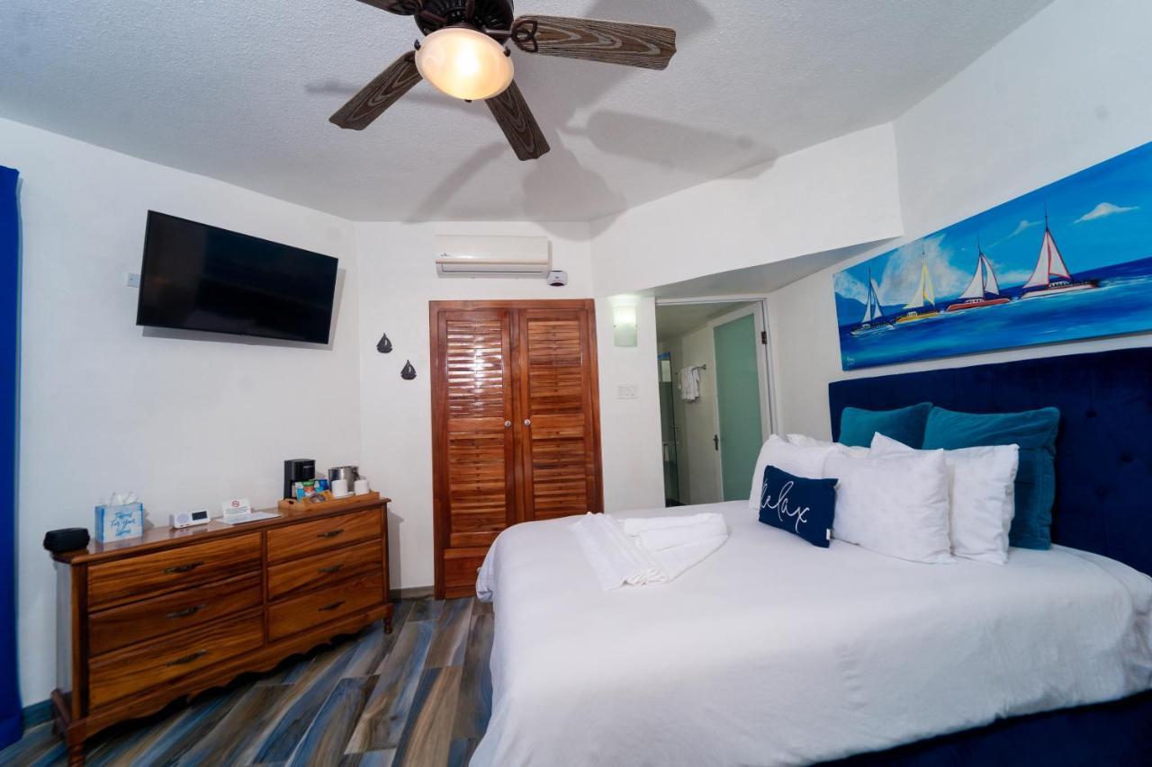Blue Skies Beach Resort Negril Exterior foto